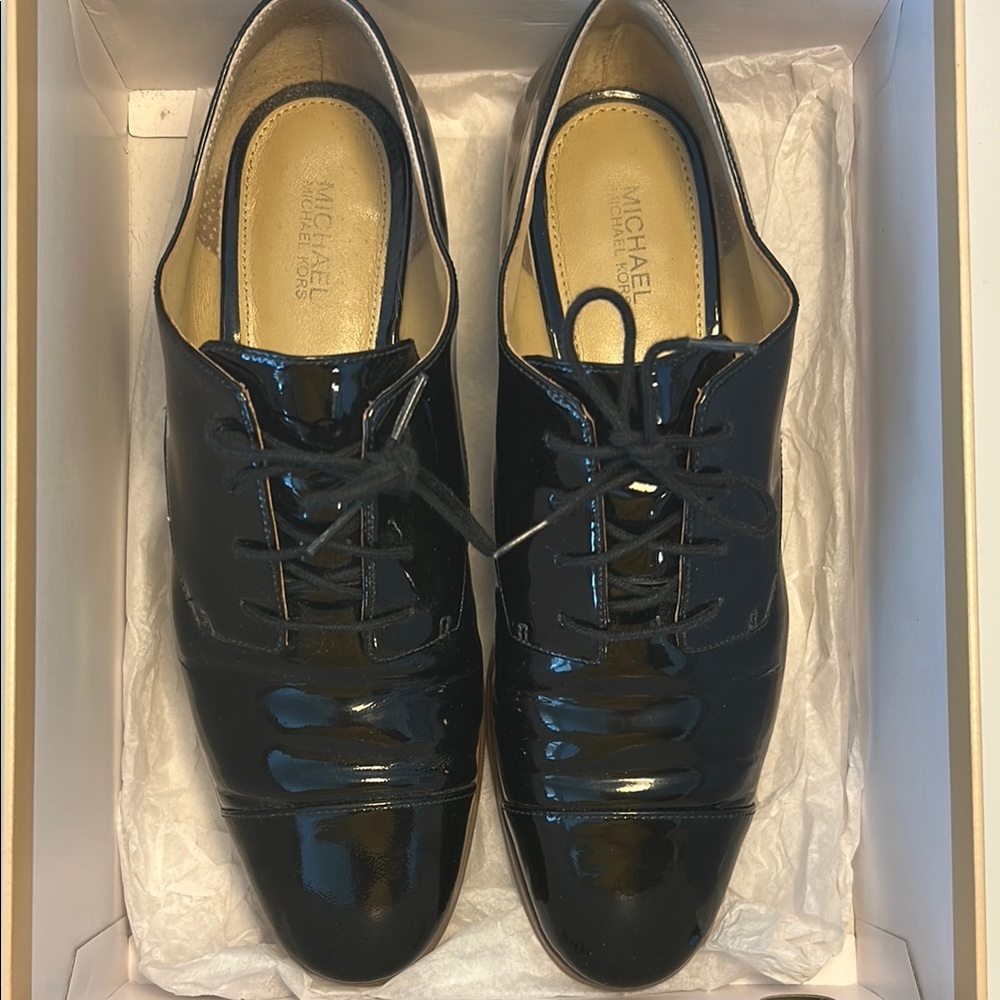 Michael Kors Oxfords